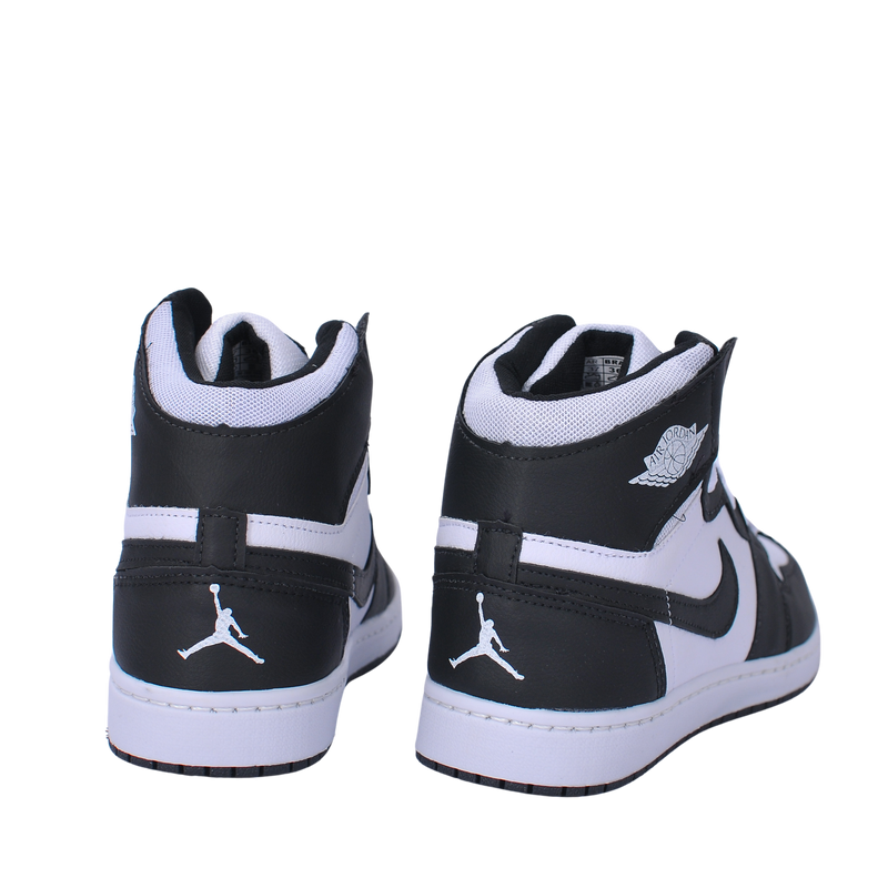 Nike bota Air Jordan brco e preto